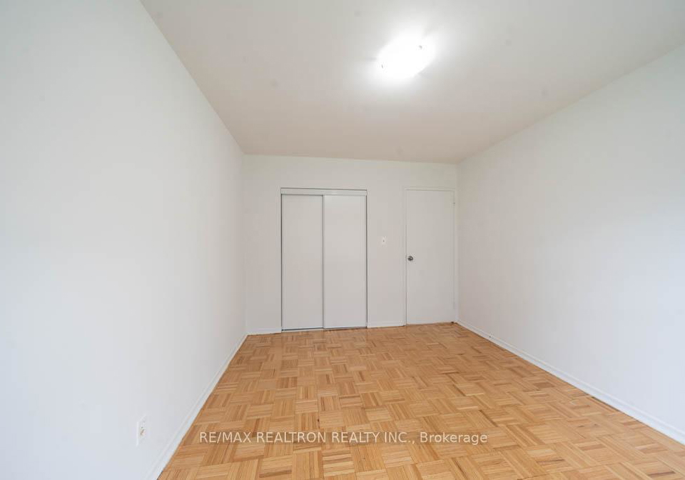 2035-prospect-street-burlington-ontario-w12571770