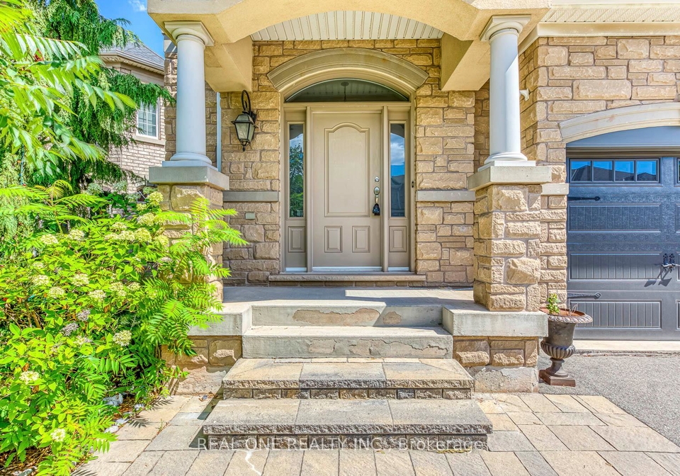 1342-kestell-boulevard-oakville-ontario-w12571882
