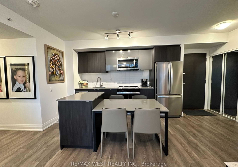 1461-lawrence-avenue-w-north-york-ontario-w12572238