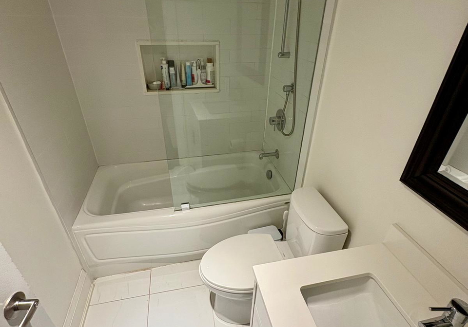 912-royal-york-road-etobicoke-ontario-w12572330