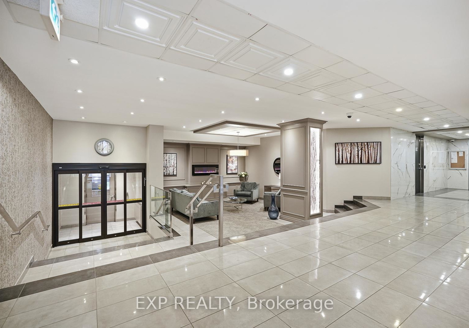 965-inverhouse-drive-mississauga-ontario-w12572336
