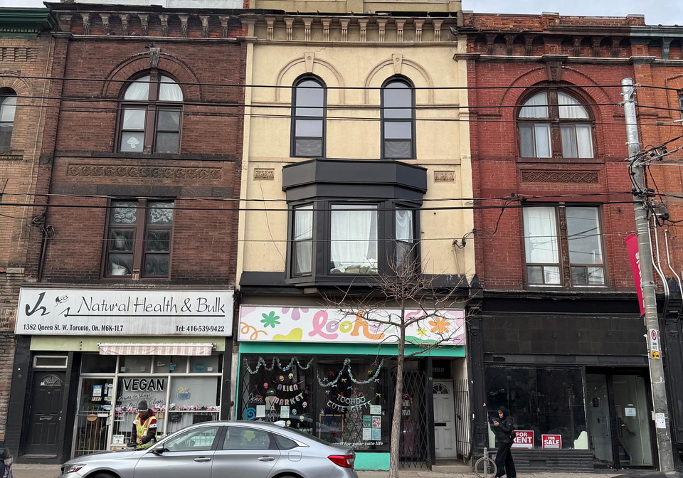 1380-queen-street-toronto-ontario-w12572432