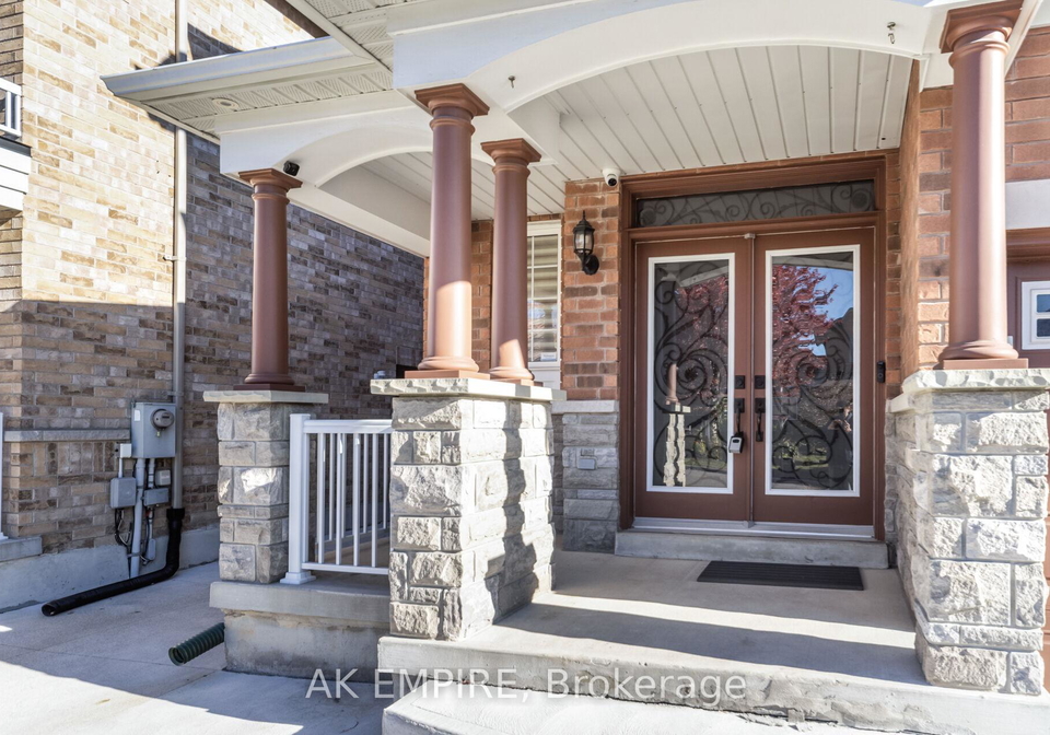 upper-23-mellowood-avenue-brampton-ontario-w12572768