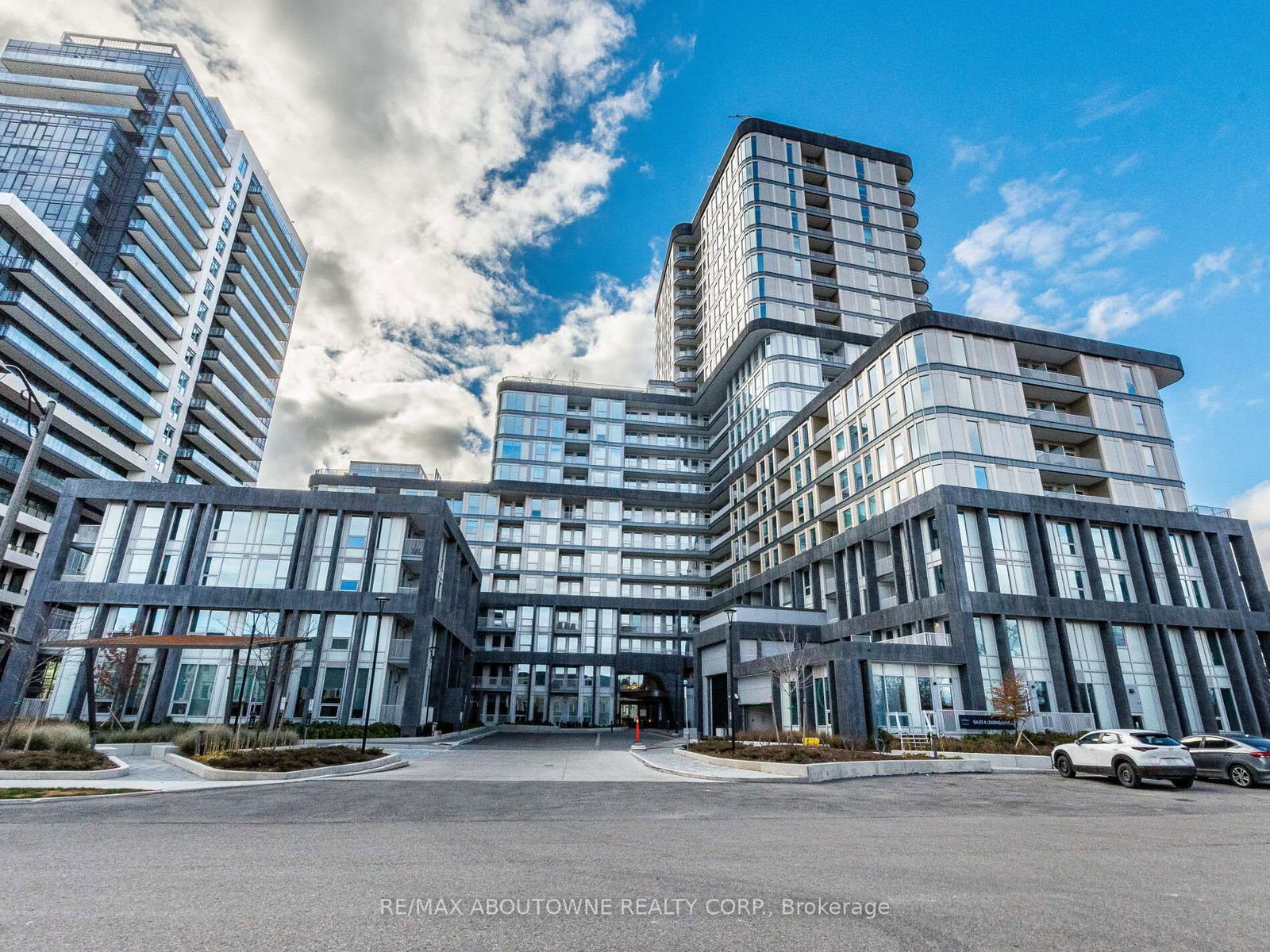 3240-william-colston-avenue-oakville-ontario-w12572916