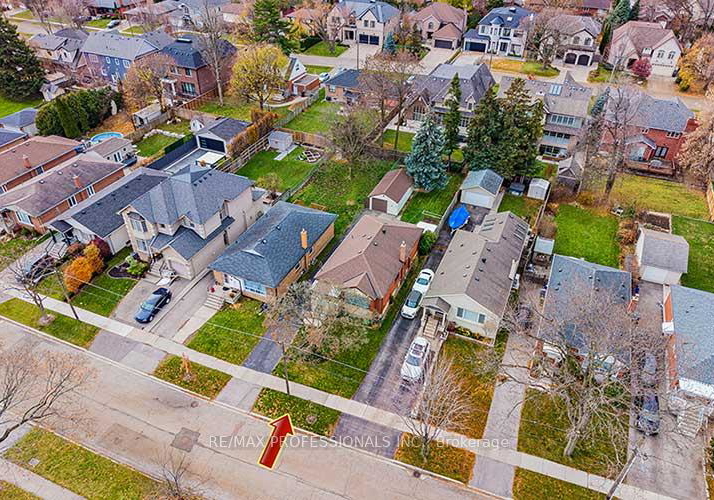 32-northampton-drive-etobicoke-ontario-w12572930