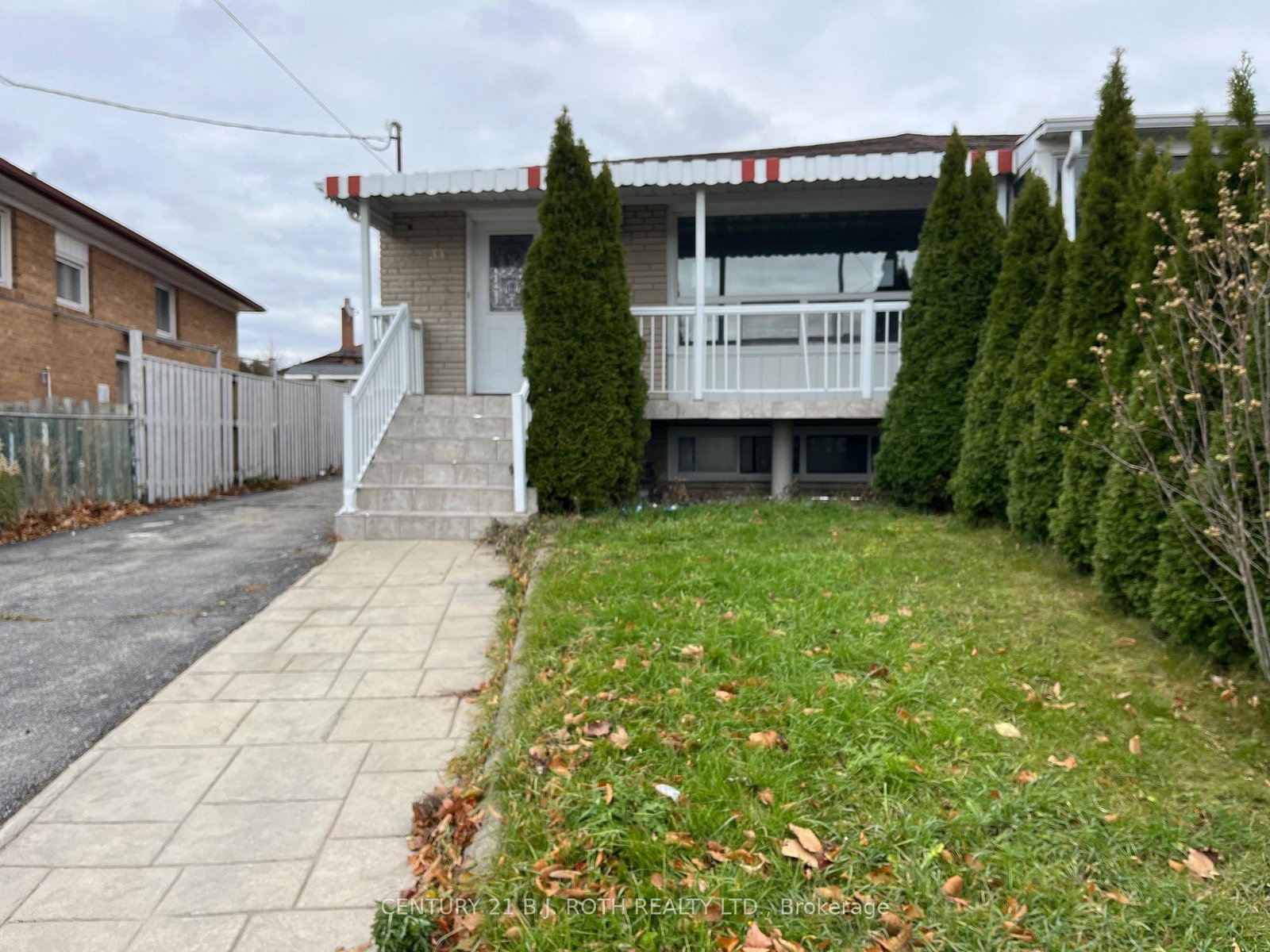 33-bimini-crescent-w-york-ontario-w12573058