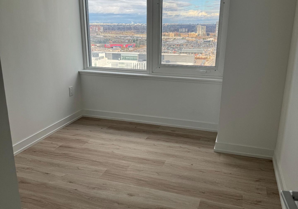 395-square-one-drive-mississauga-ontario-w12573186