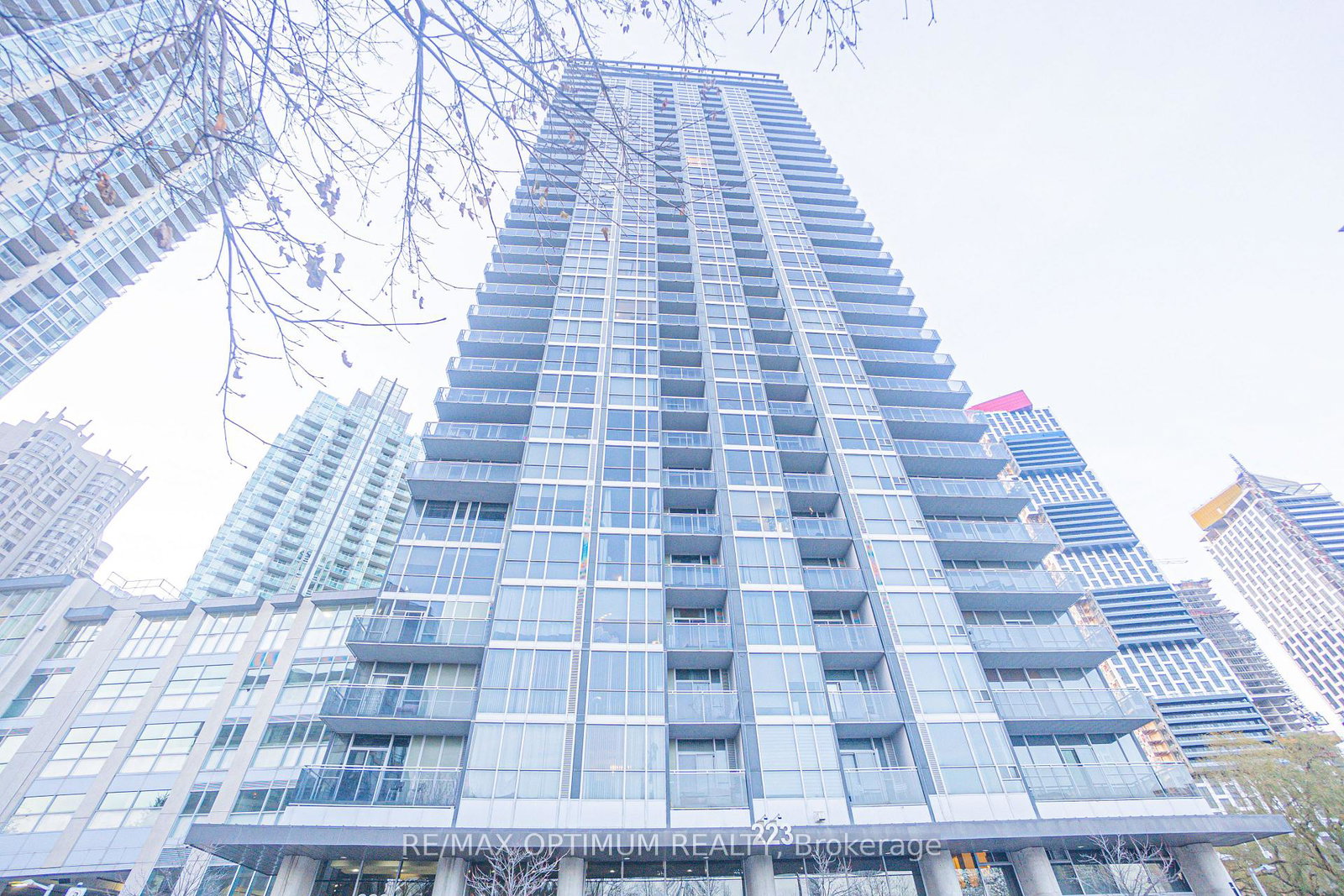 223-webb-drive-mississauga-ontario-w12573262
