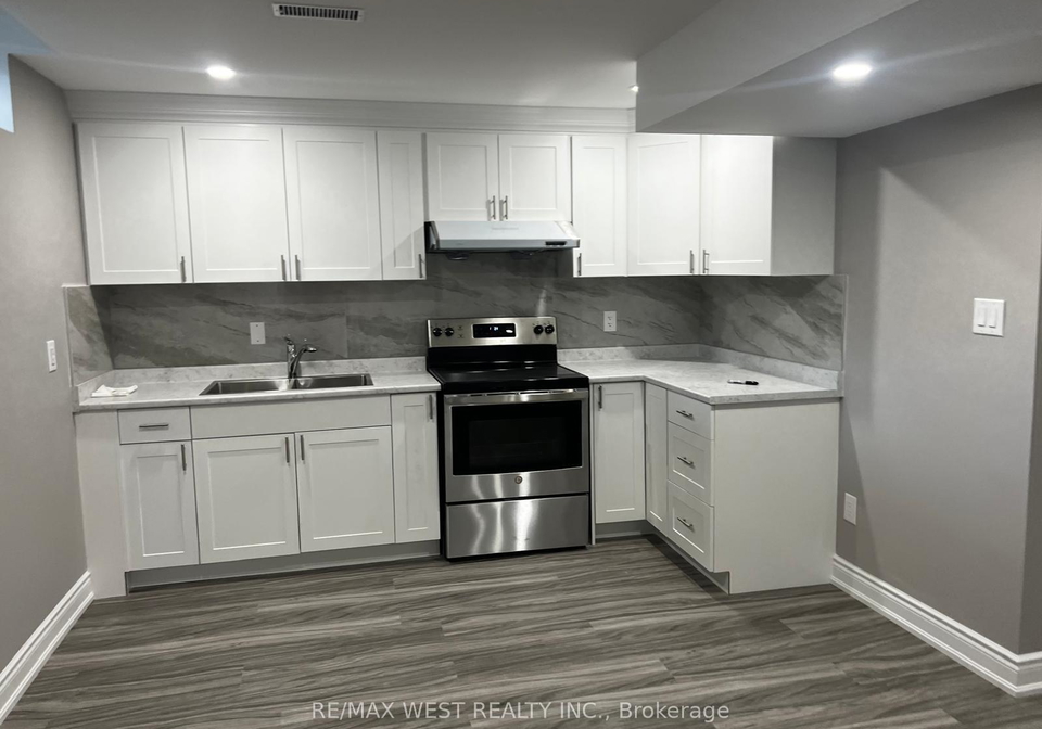 12-yellow-avens-boulevard-brampton-ontario-w12573390