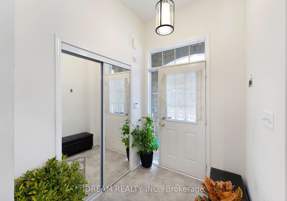 80-e-fallmeadow-circle-brampton-ontario-w12573398
