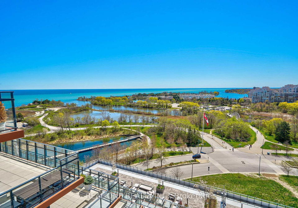 20-shore-breeze-drive-etobicoke-ontario-w12573726