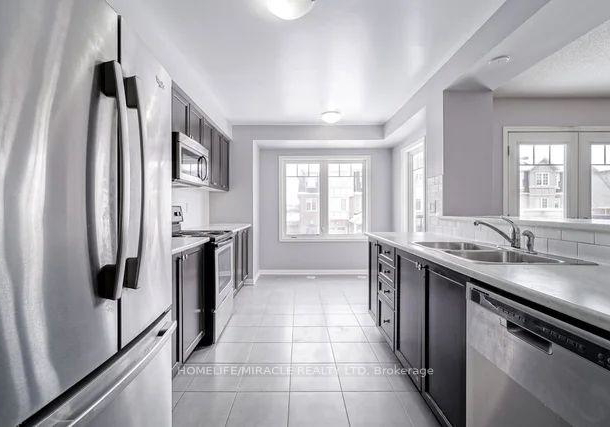 43-colonel-frank-cheng-crescent-brampton-ontario-w12573776