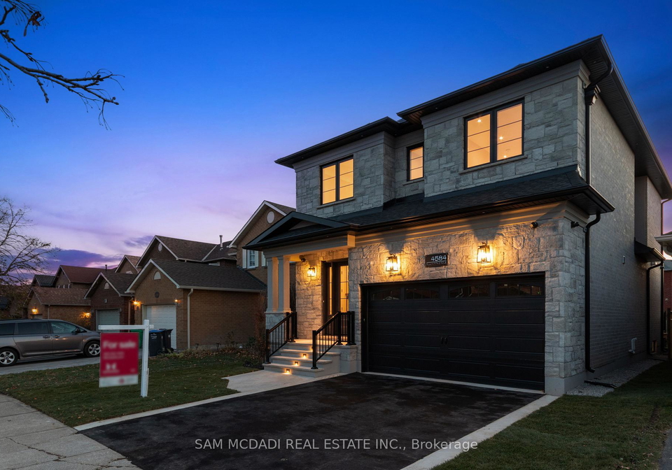 4584-full-moon-circle-mississauga-ontario-w12573820