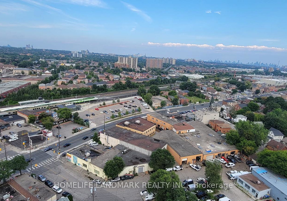 10-wilby-crescent-s-north-york-ontario-w12573868
