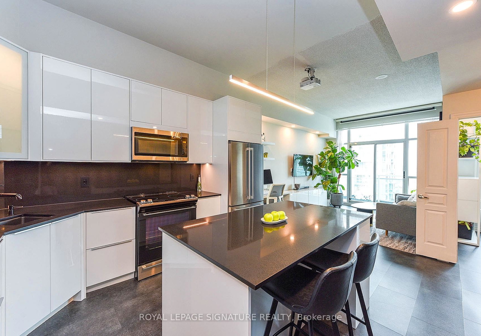 223-webb-drive-mississauga-ontario-w12573930