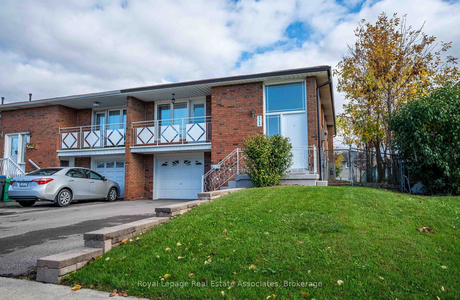 2559-kingsberry-crescent-mississauga-ontario-w12574032