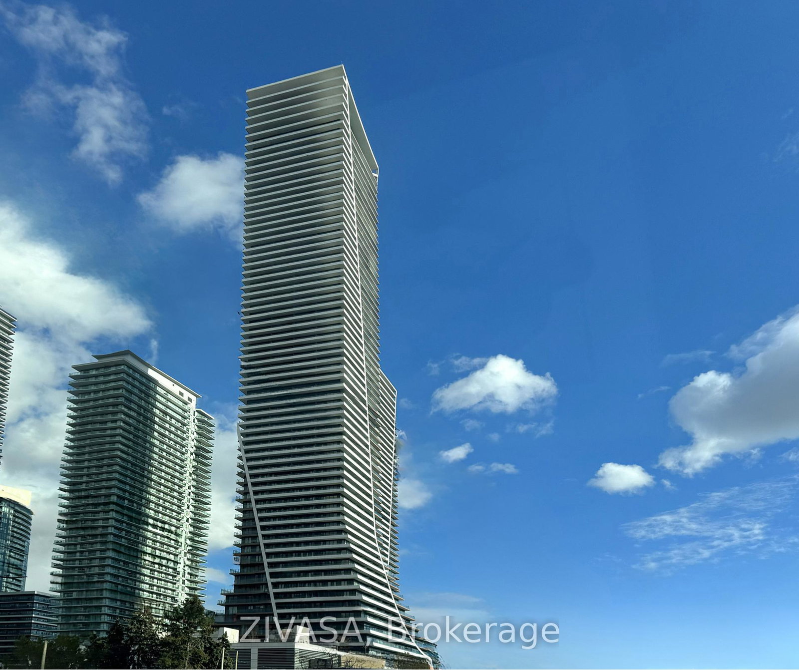 30-shore-breeze-drive-etobicoke-ontario-w12574100