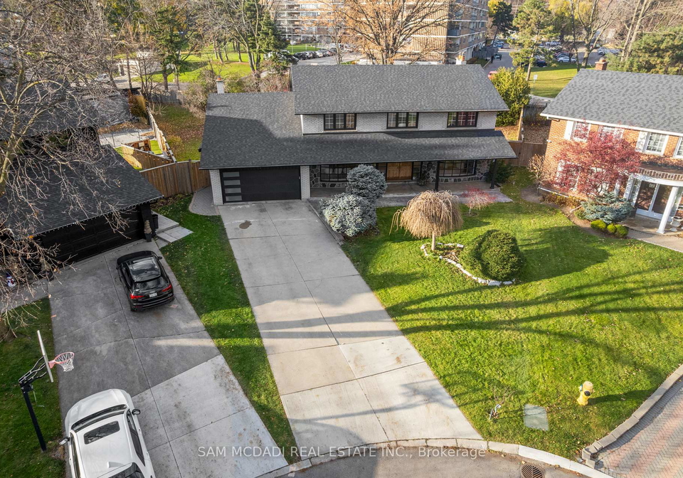 22-richdale-court-etobicoke-ontario-w12574394