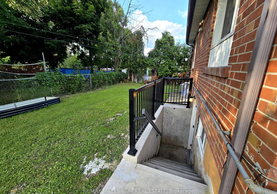 14-charles-street-brampton-ontario-w12574402