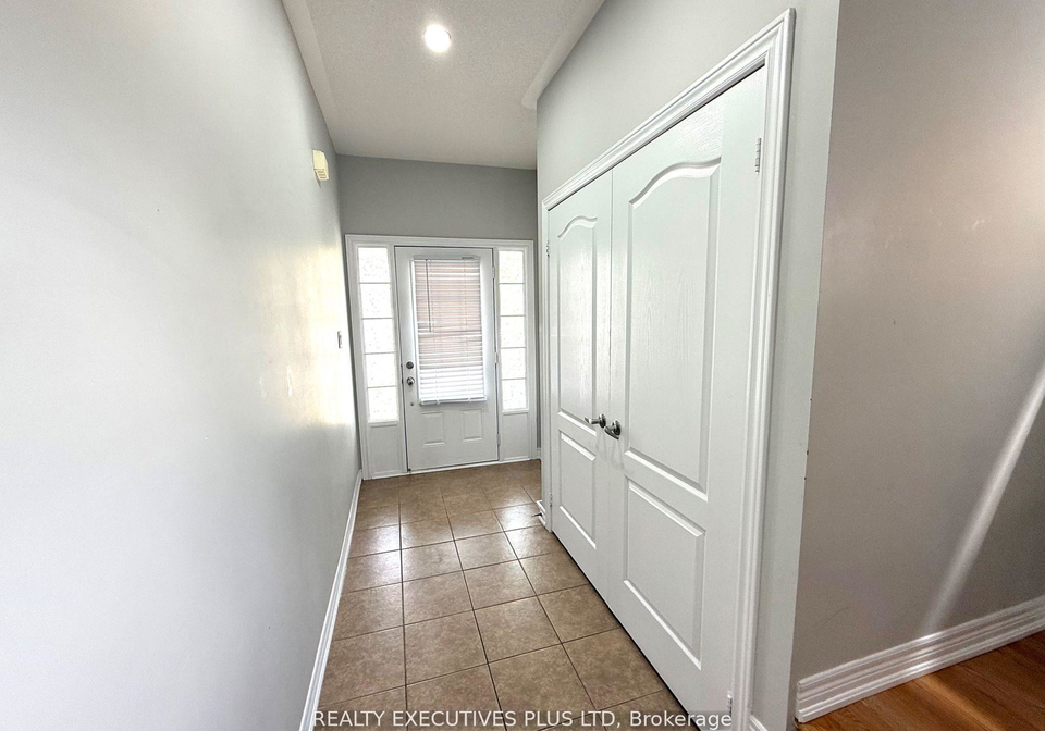 88-banbridge-crescent-brampton-ontario-w12574468
