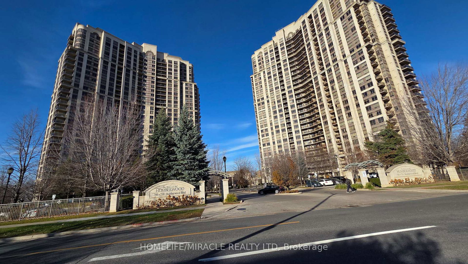700-humberwood-boulevard-etobicoke-ontario-w12574618