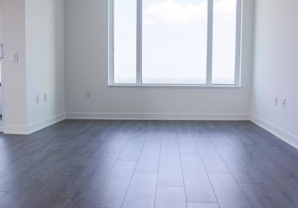 2495-eglinton-avenue-w-mississauga-ontario-w12574980