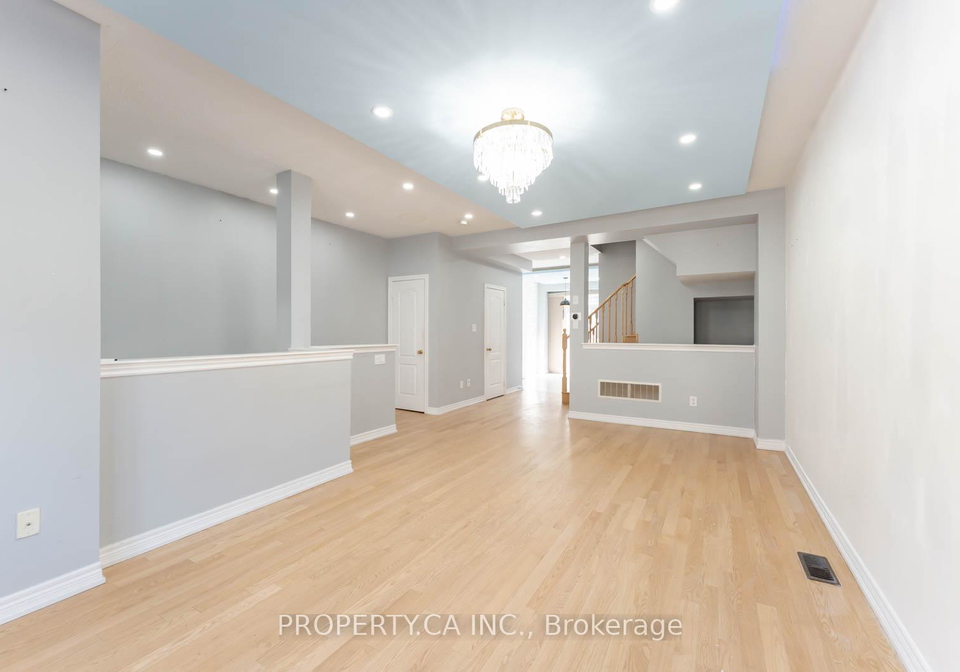 47-sea-drifter-crescent-brampton-ontario-w12575246