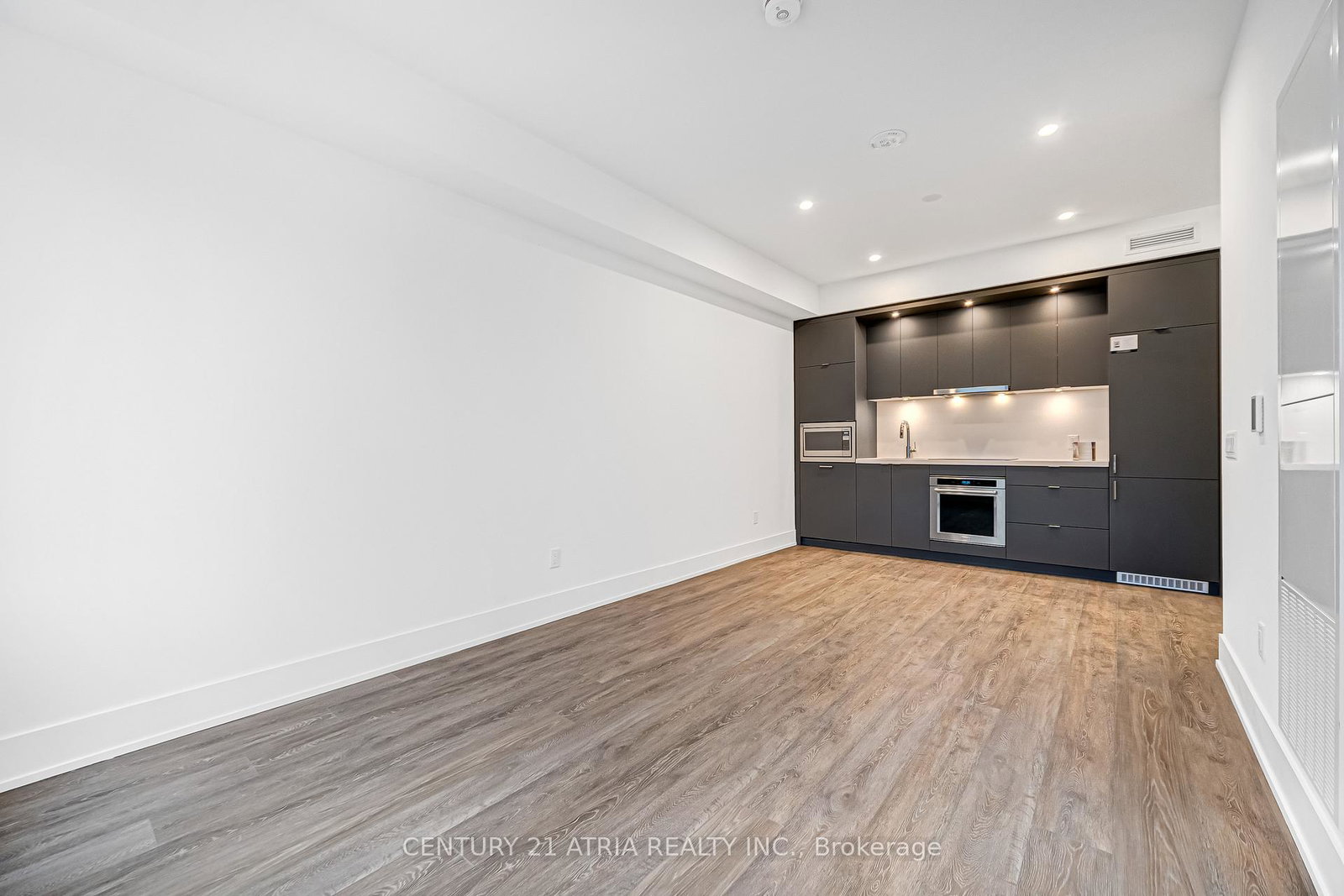259-the-kingsway-etobicoke-ontario-w12575294