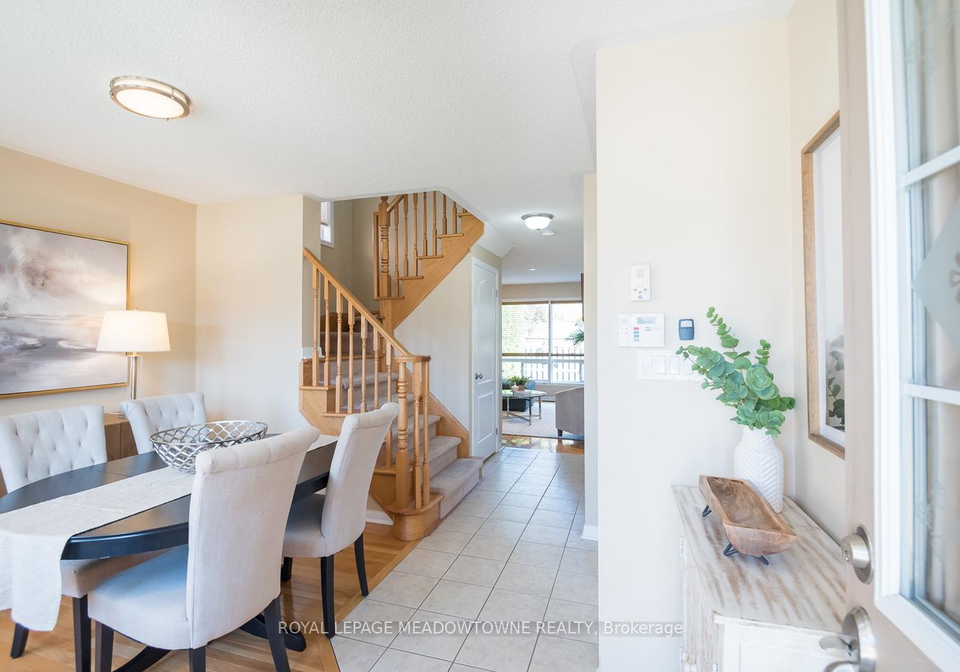701-thompson-road-s-milton-ontario-w12575300