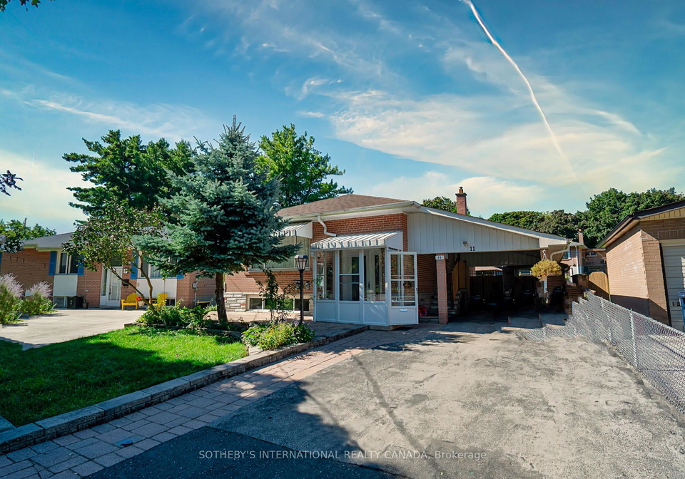 11-buckhorn-place-etobicoke-ontario-w12575818