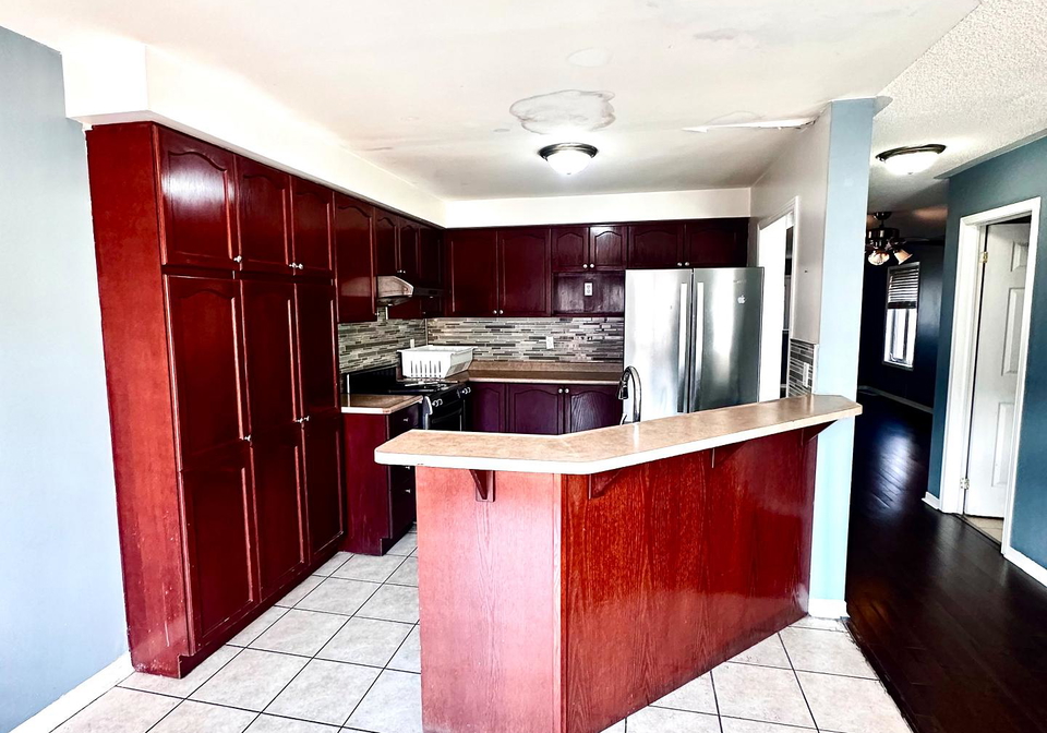 13-rockgarden-trail-n-brampton-ontario-w12575976