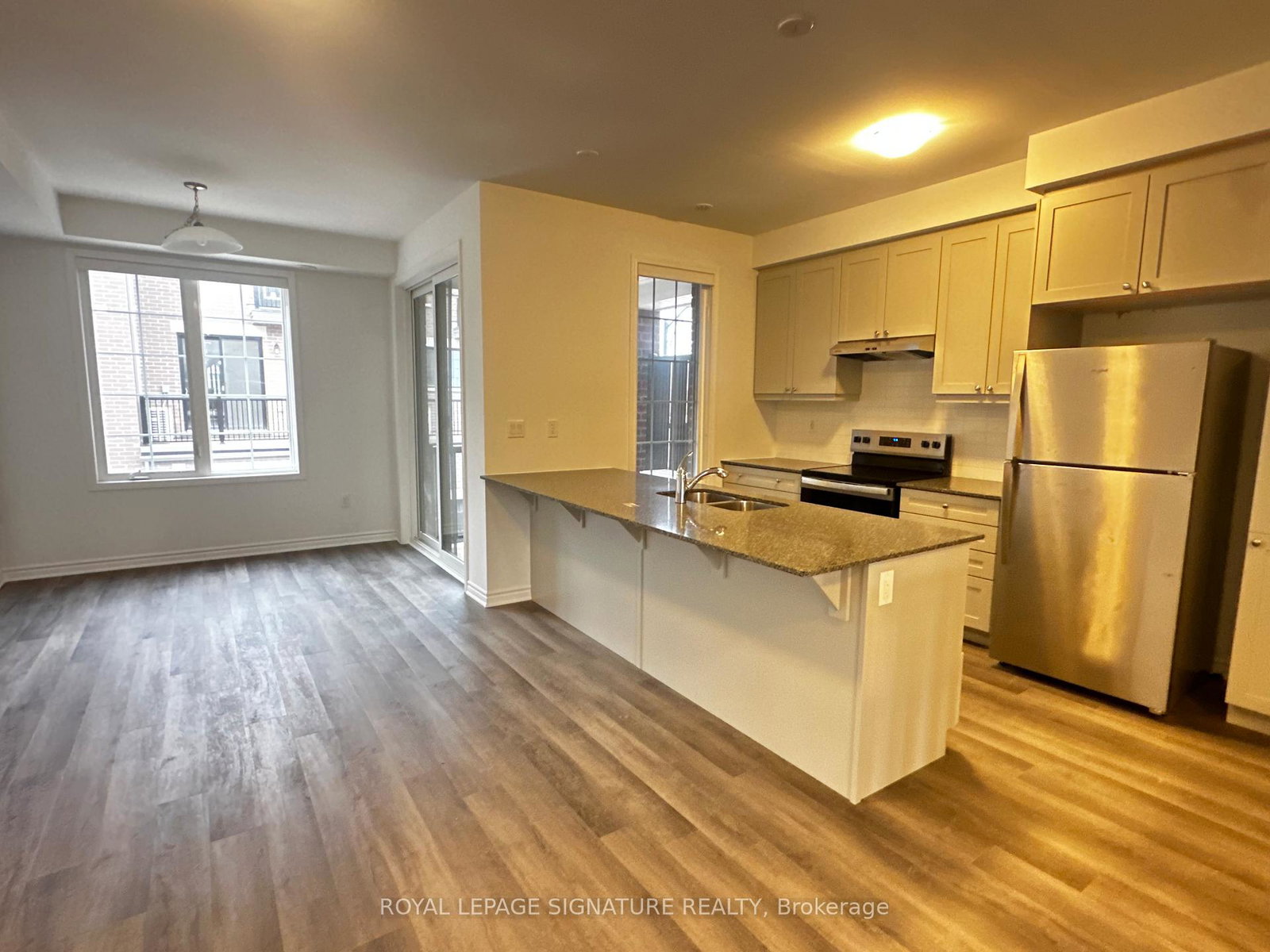1259-lily-crescent-milton-ontario-w12576298