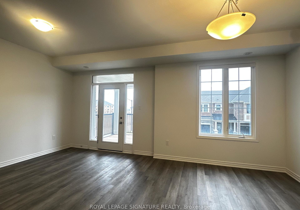 1259-lily-crescent-milton-ontario-w12576298