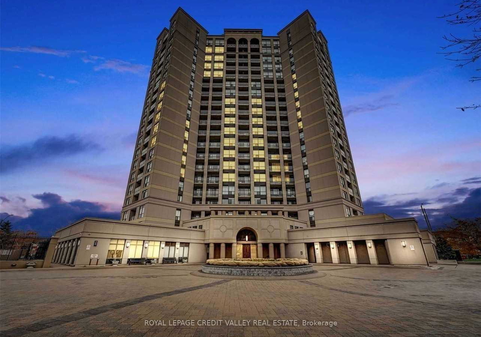 220-forum-drive-mississauga-ontario-w12576744