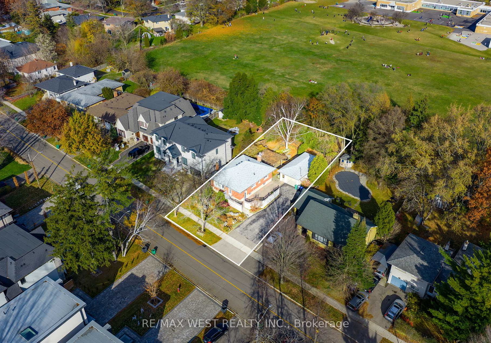 1361-kenmuir-avenue-mississauga-ontario-w12576816