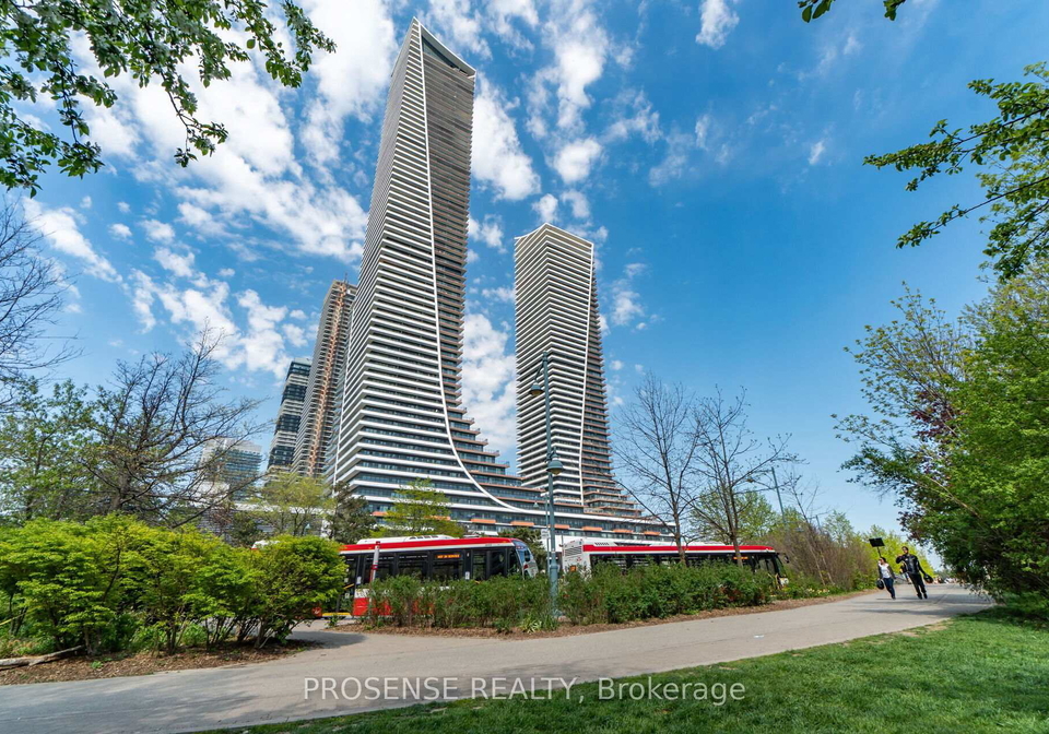 30-shore-breeze-drive-etobicoke-ontario-w12576926