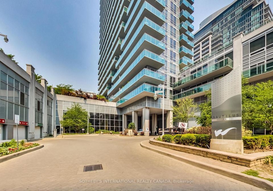 16-brookers-lane-etobicoke-ontario-w12576928