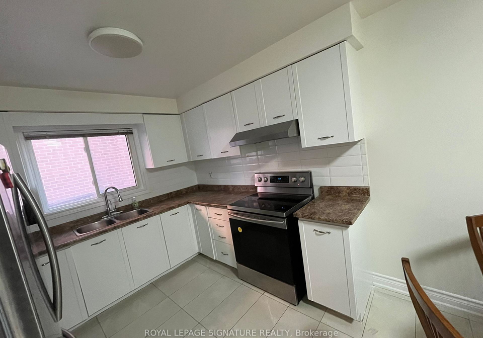 327-evergreen-crescent-oakville-ontario-w12577208