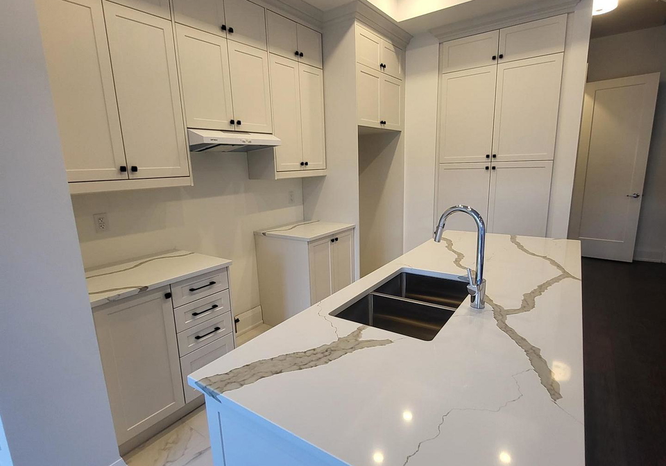 3321-taha-gardens-oakville-ontario-w12577274