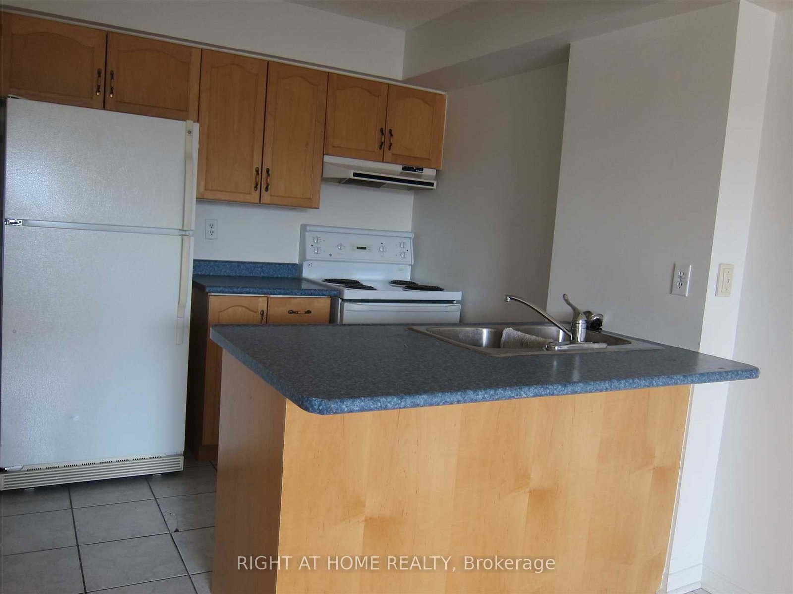 32-tannery-street-mississauga-ontario-w12577306