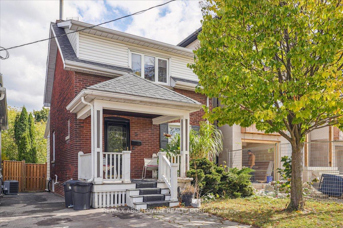5-milton-street-etobicoke-ontario-w12577856
