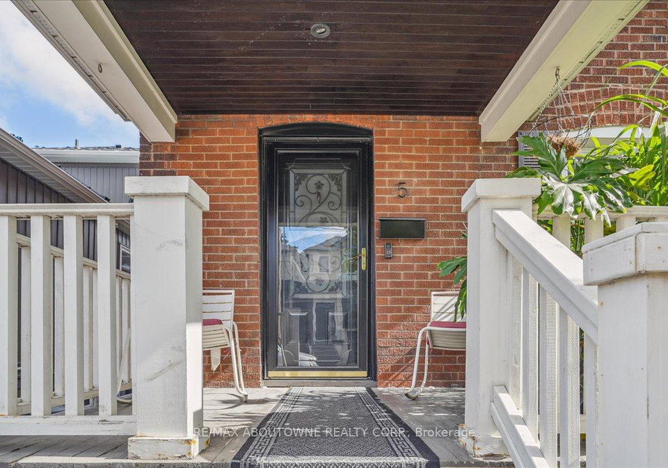 5-milton-street-etobicoke-ontario-w12577856