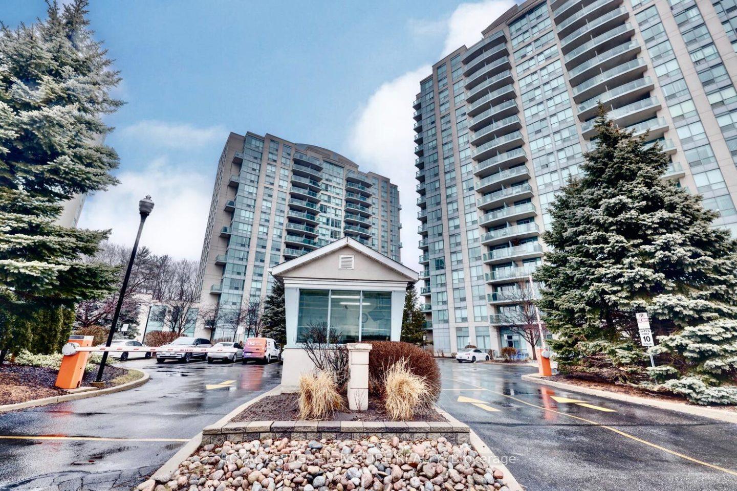 2545-erin-centre-boulevard-mississauga-ontario-w12578192