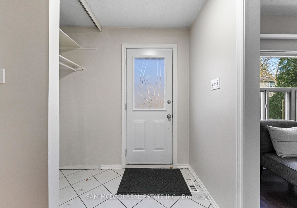 1050-shawnmarr-road-mississauga-ontario-w12578374