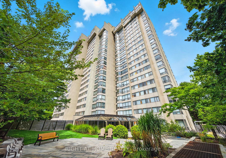 200-robert-speck-parkway-mississauga-ontario-w12578638