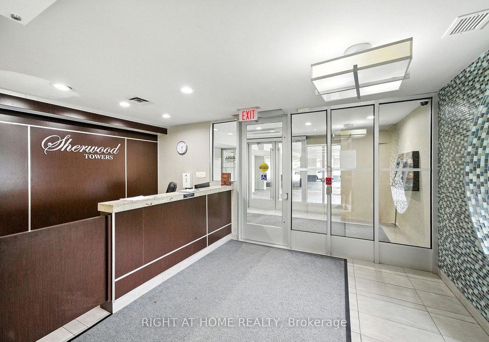 200-robert-speck-parkway-mississauga-ontario-w12578638