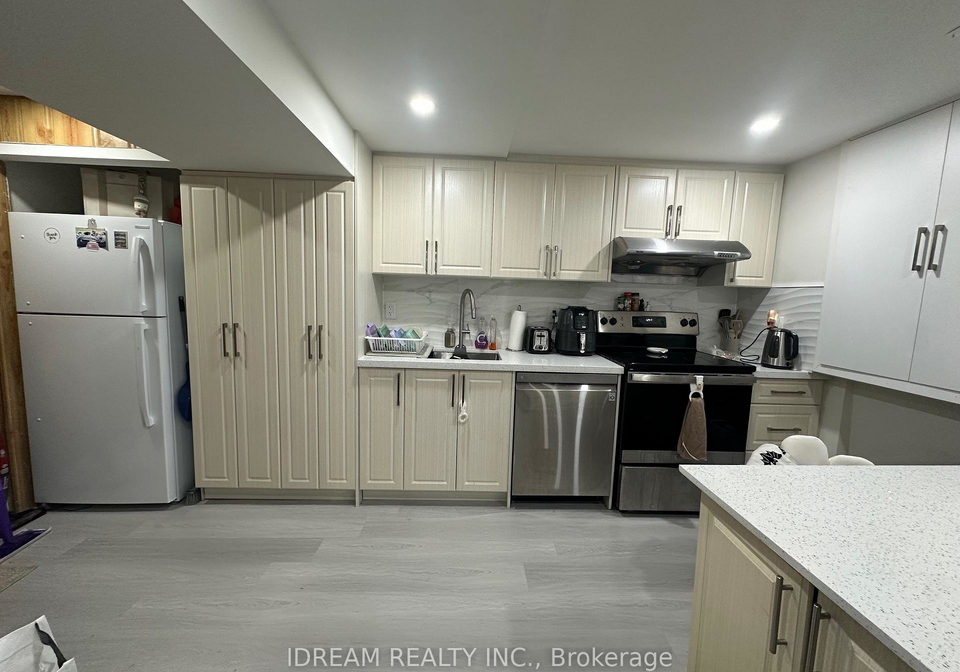 528-hayward-crescent-milton-ontario-w12578720