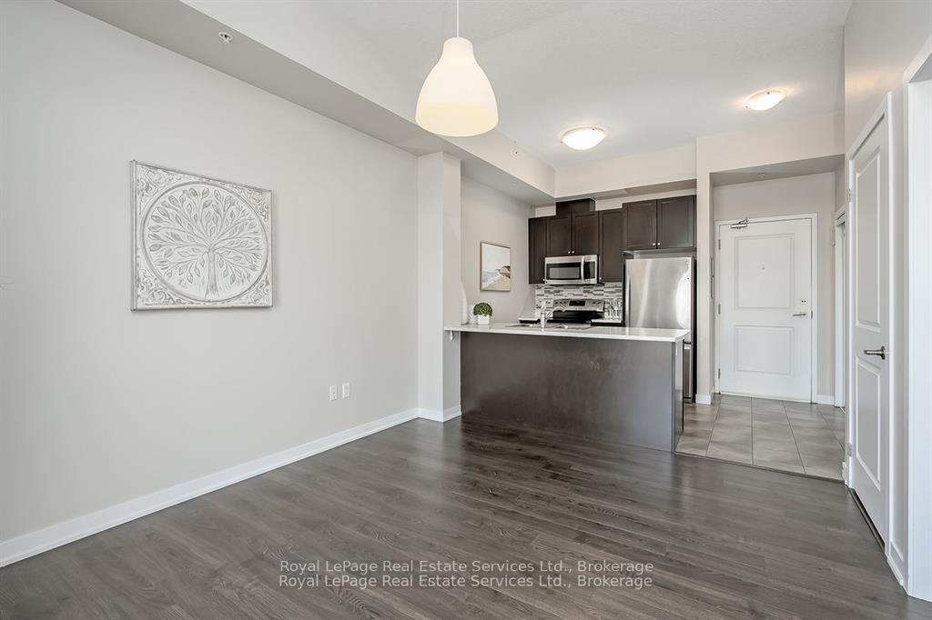 5010-corporate-drive-burlington-ontario-w12579014