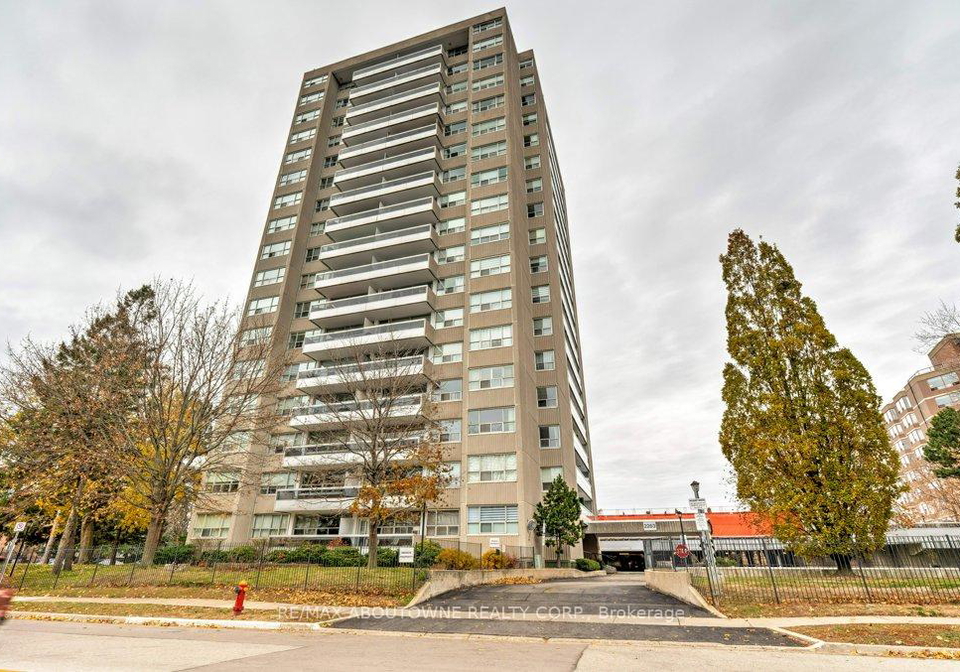 2263-marine-drive-oakville-ontario-w12579278