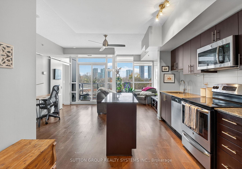 11-superior-avenue-etobicoke-ontario-w12579716